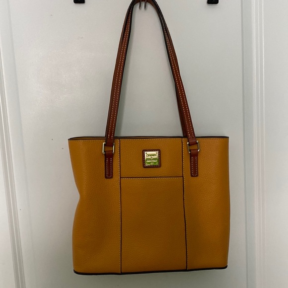 DOONEY & BOURKE SHOPPER TOTE - Picture 1 of 7